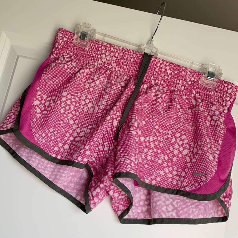 Nike medium shorts